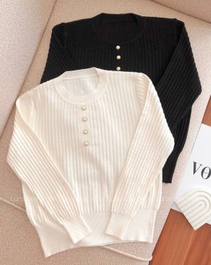 بافت جلو دکمه حصیری