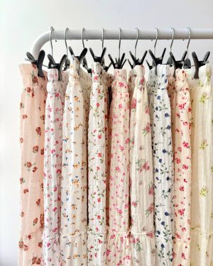 دامن گلدار طبقه ای